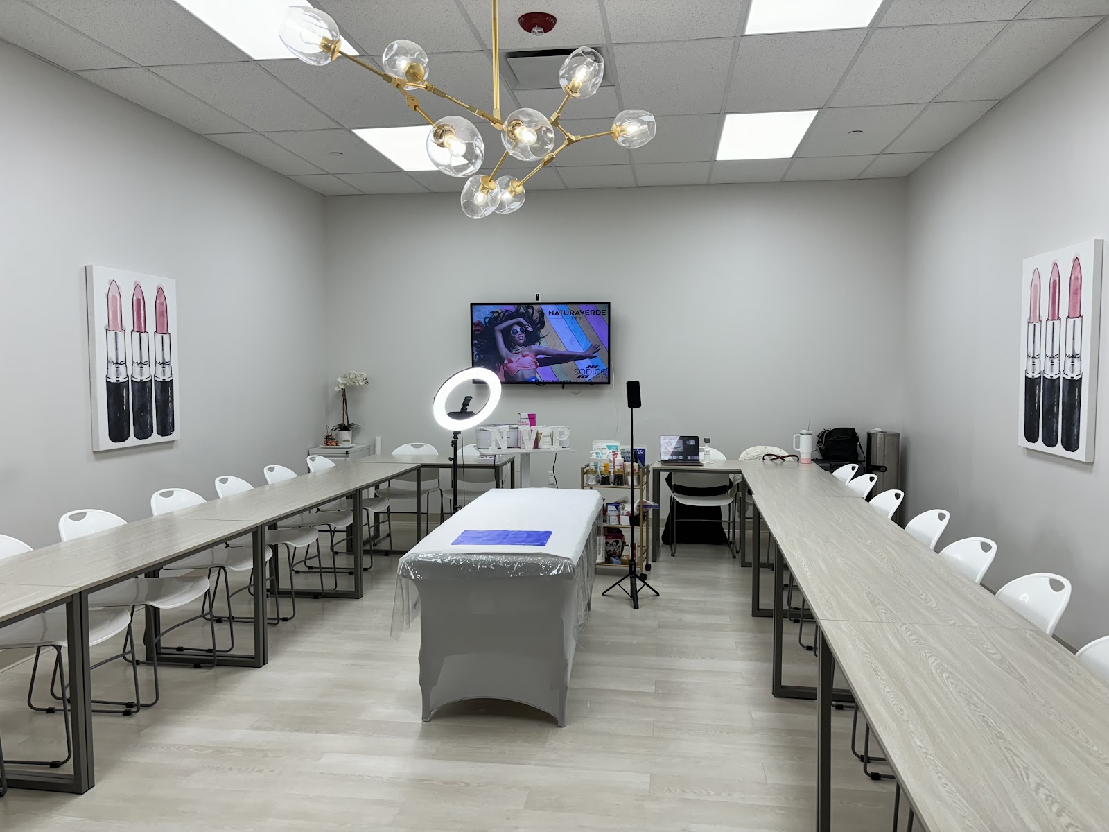 Long Island Nail Skin & Hair Institute nail photo 1